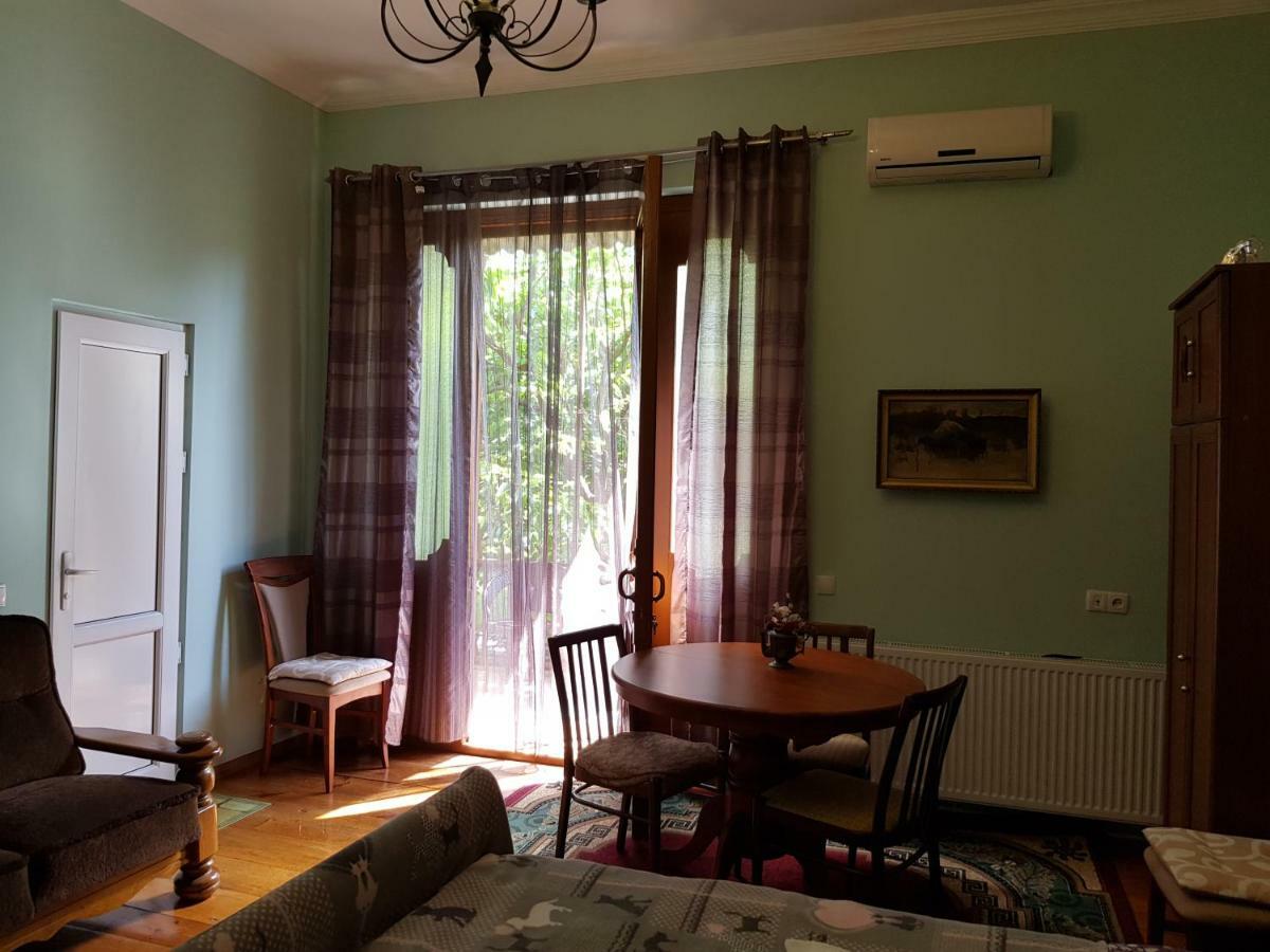 Tamari Guest House Телаві Екстер'єр фото